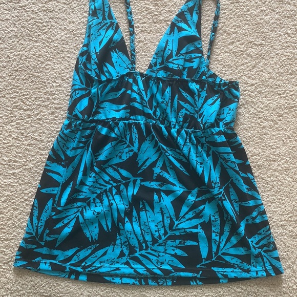 🌸Brand New🌸 maurices tank top - Picture 4 of 5